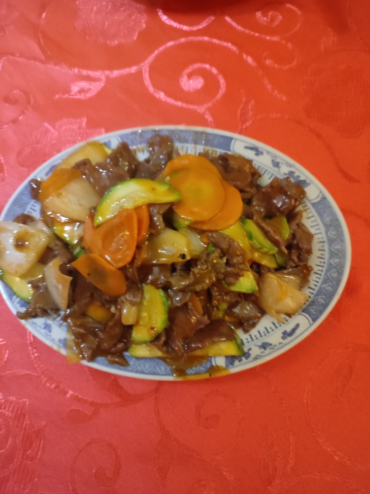 22. Carne con Ananá