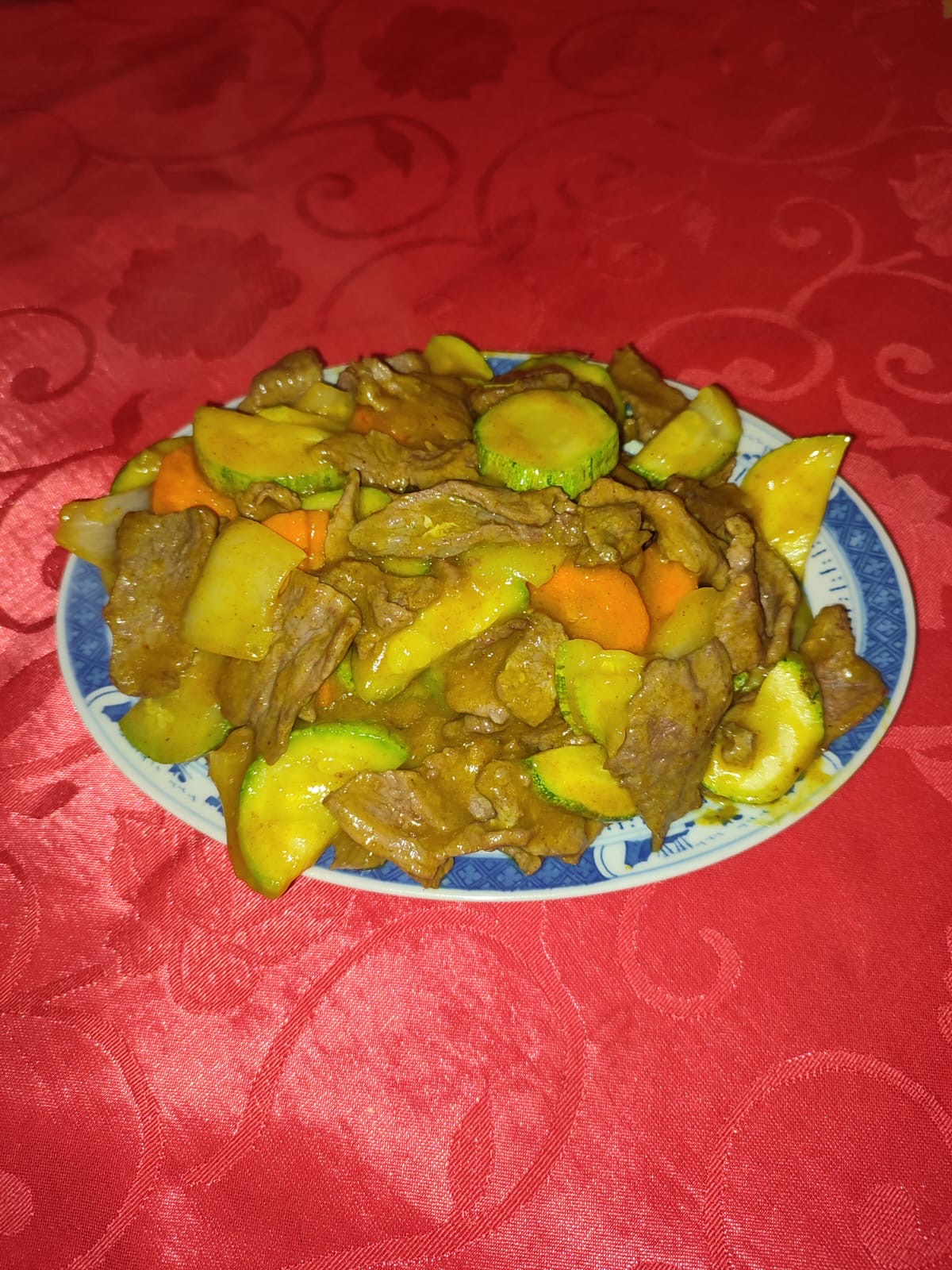 46A. Cerdo con Curry